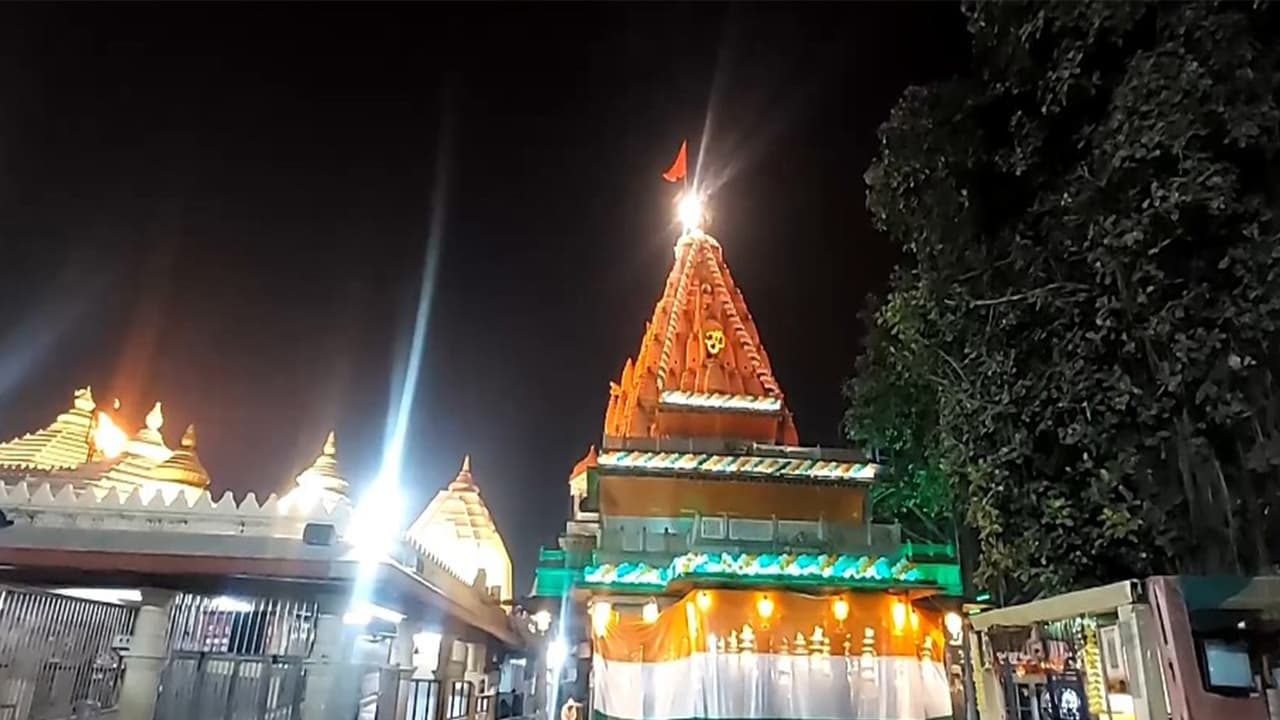 Mahakaleshwar Temple in Ujjain decked in tricolour for Republic Day