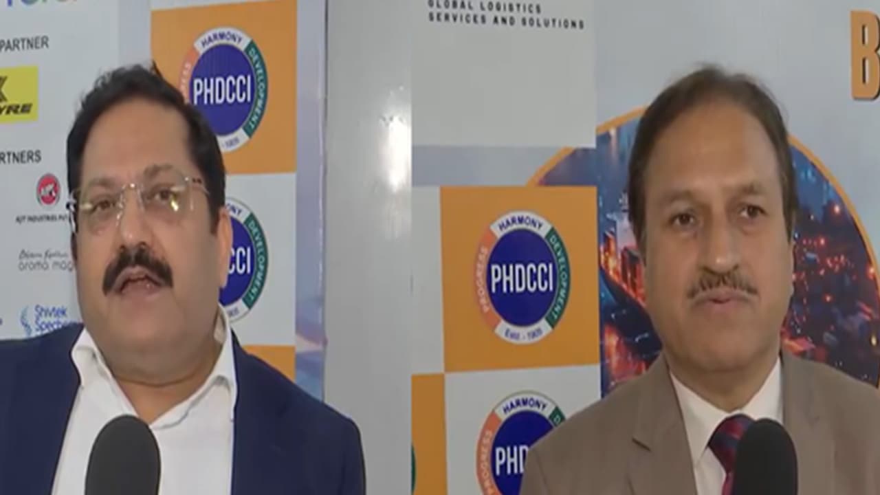 PHDCCI hosts roundtable on India's shipbuilding, recycling future