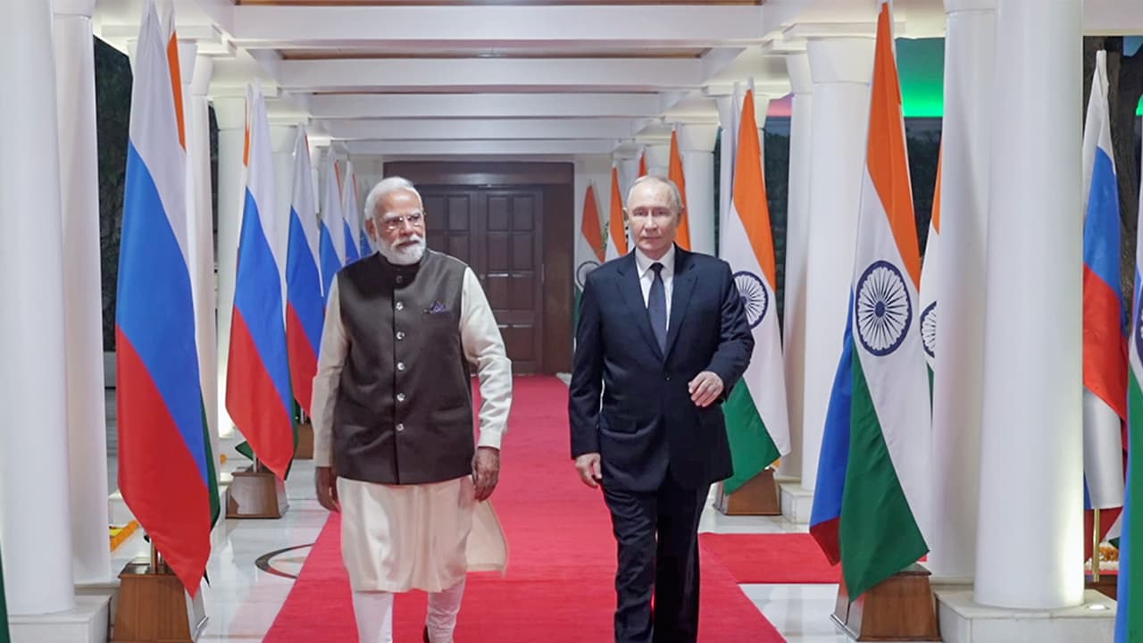 Putin backs India's strategic autonomy, says sanctions would boomerang