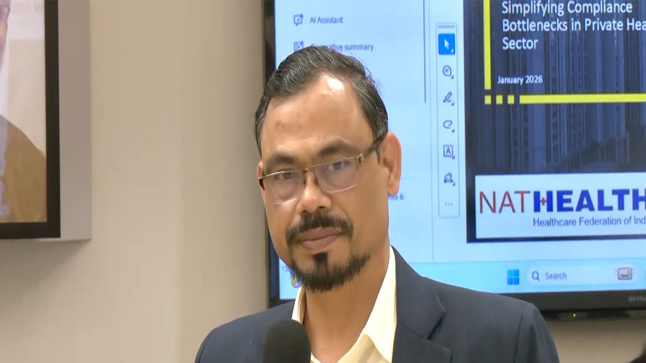 India's exports grow 8.5% in Q2 2025-26, outpacing import growth