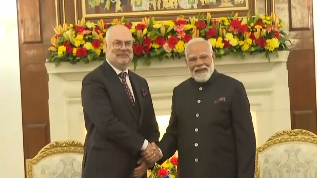 PM Modi meets Estonian President Alar Karis on sidelines of AI summit