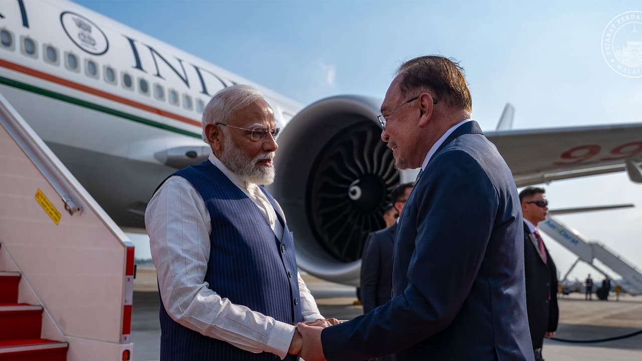 PM Modi becomes India's longest continuously serving elected premier