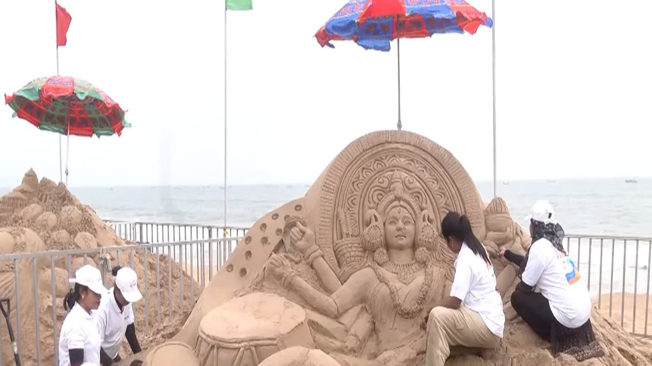 15th International Sand Art Festival begins on Konark's Chandrabhaga