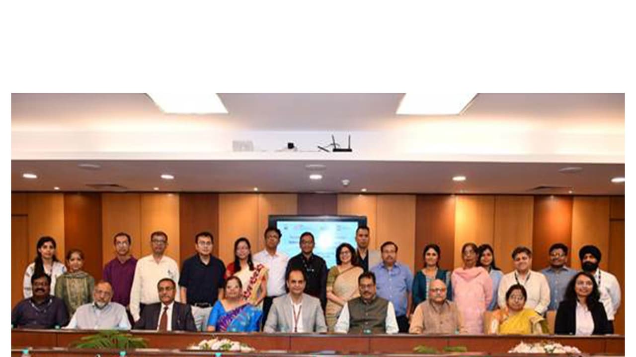 CSIR, RIS to boost science diplomacy for developing nations via MoU