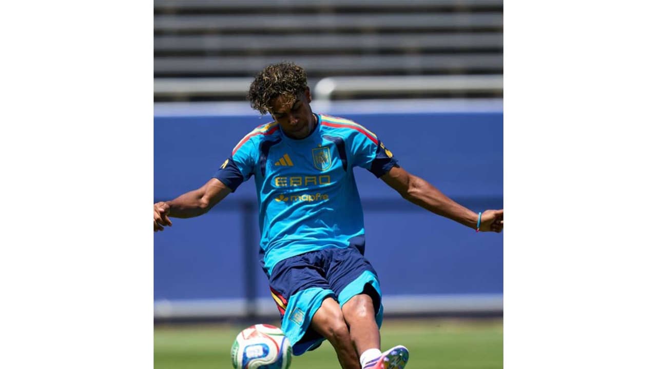 FIFA World Cup 2026: Spain's Lamine Yamal Set to Clash with Cristiano Ronaldo in Last 16