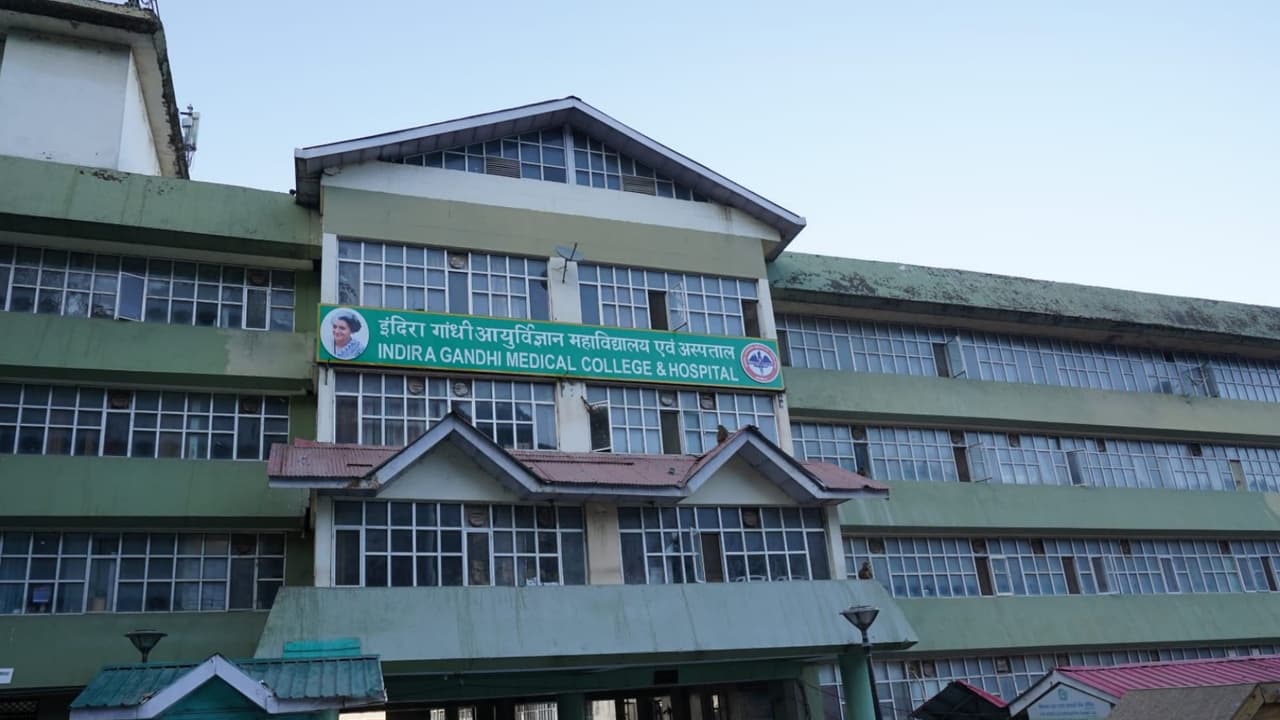 Bangunan IGMC Shimla