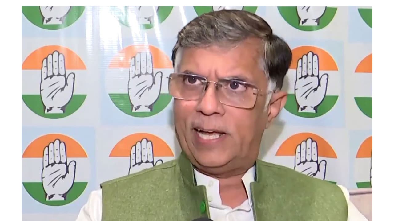 Congress' Khera counters PM Modi's 'dynasty' jibe over Patel legacy