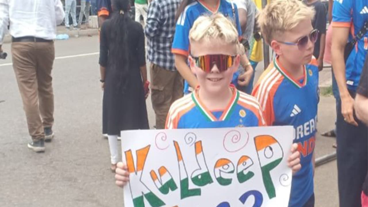 India vs Pakistan T20 World Cup: Fans create electric vibe in Colombo