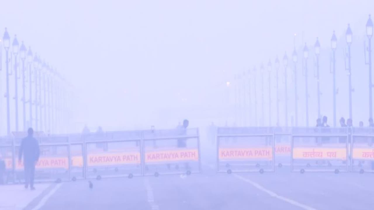Delhi air quality 'poor' with marginal improvement; AQI recorded at 214