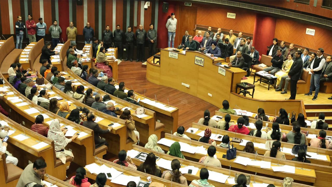 Delhi Mayor Slams AAP Ruckus Over Resolution Against Atishi Marlena