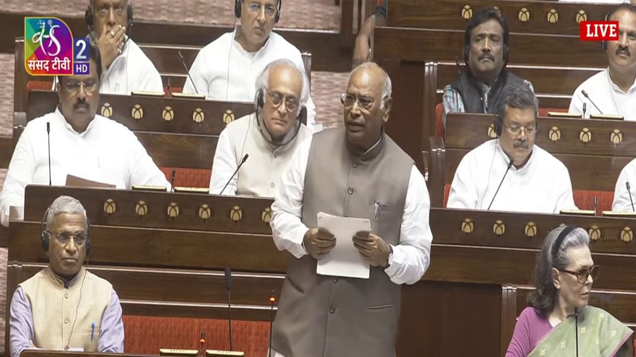 Rahul Gandhi's Demands: Sack Shah, Probe Student Protest Crackdown | Quick Digest