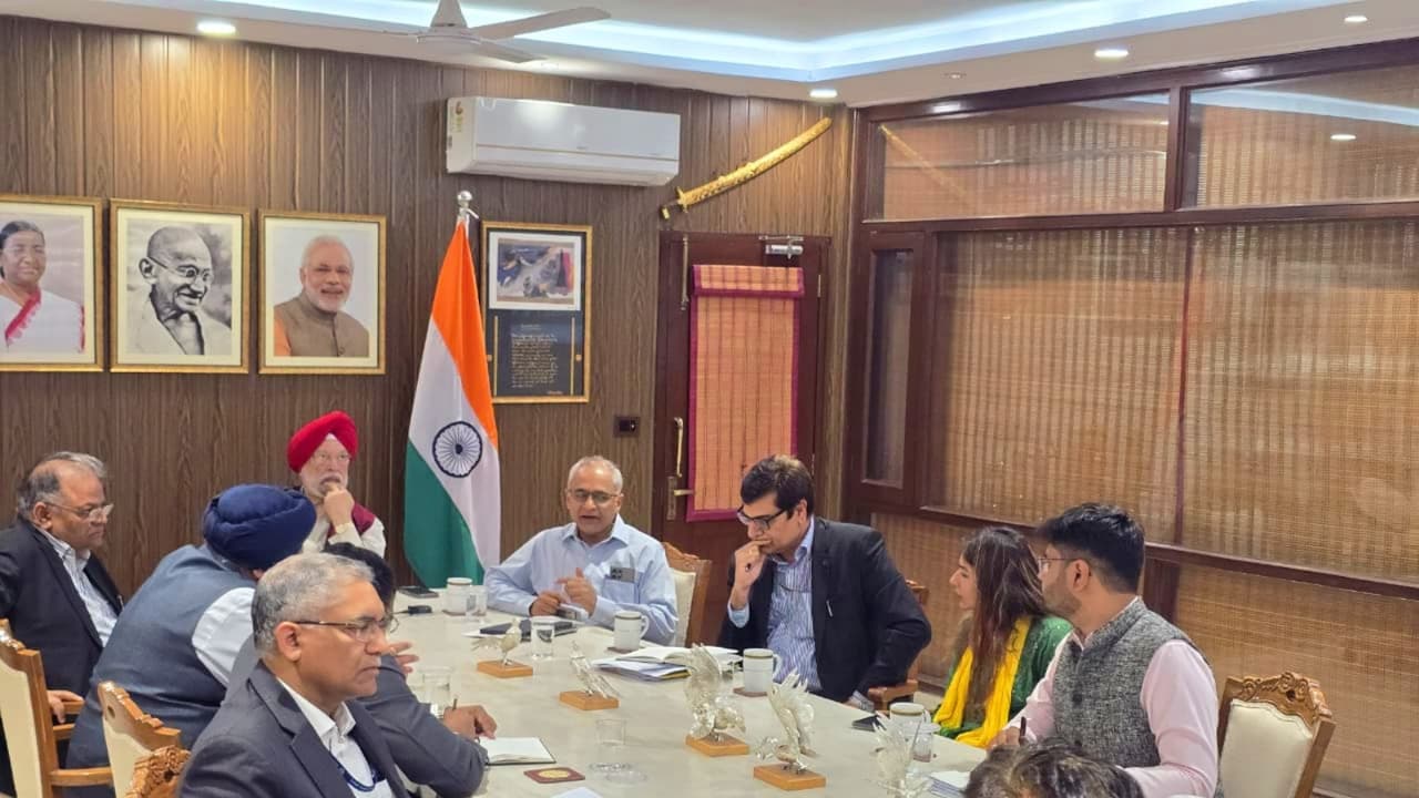 West Asia crisis: Hardeep Puri reviews crude, LPG supply situation