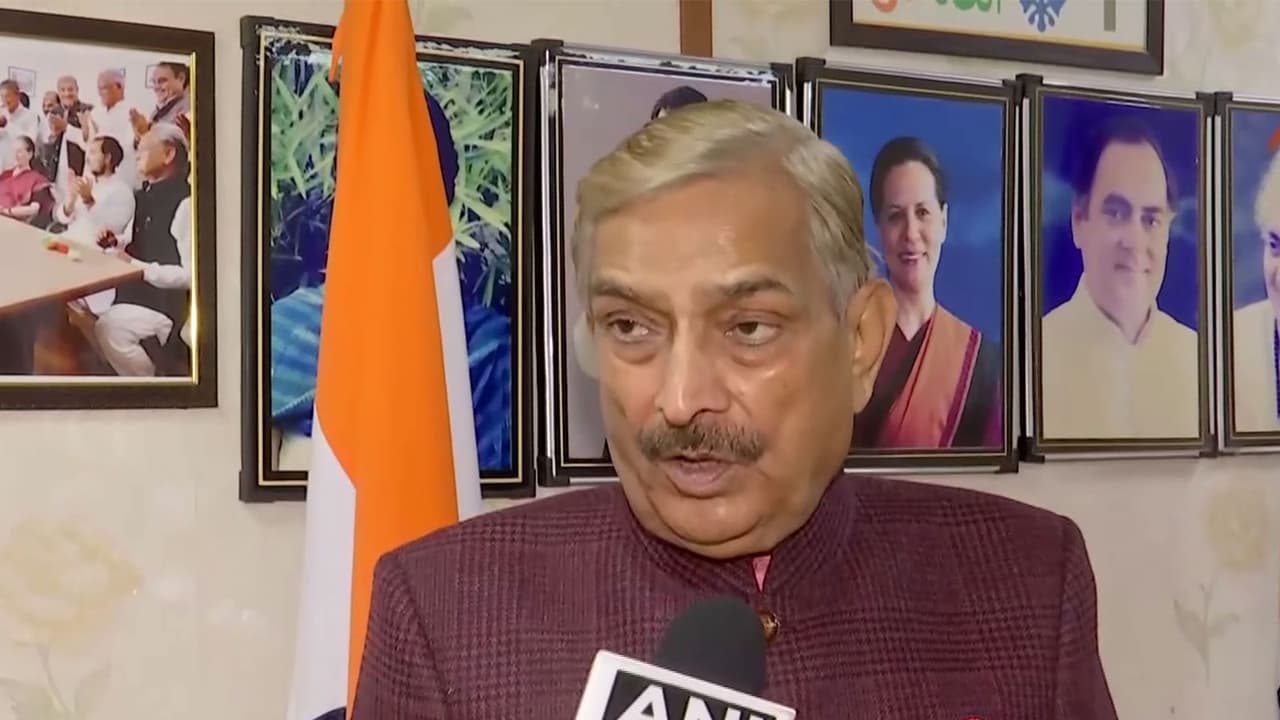 Congress demands discussion on terror, pollution in Winter Session