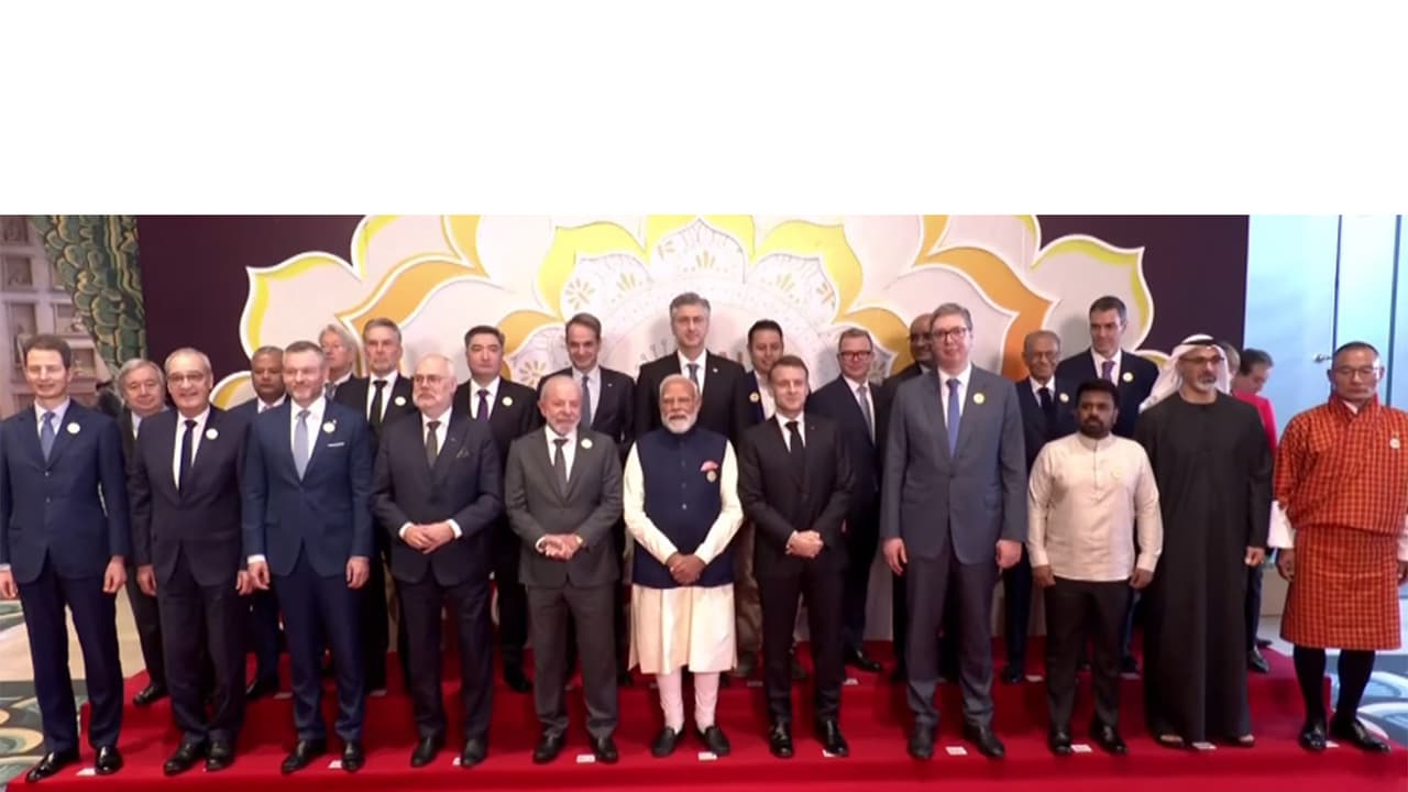 India AI Summit: PM Modi poses with world leaders at Bharat Mandapam