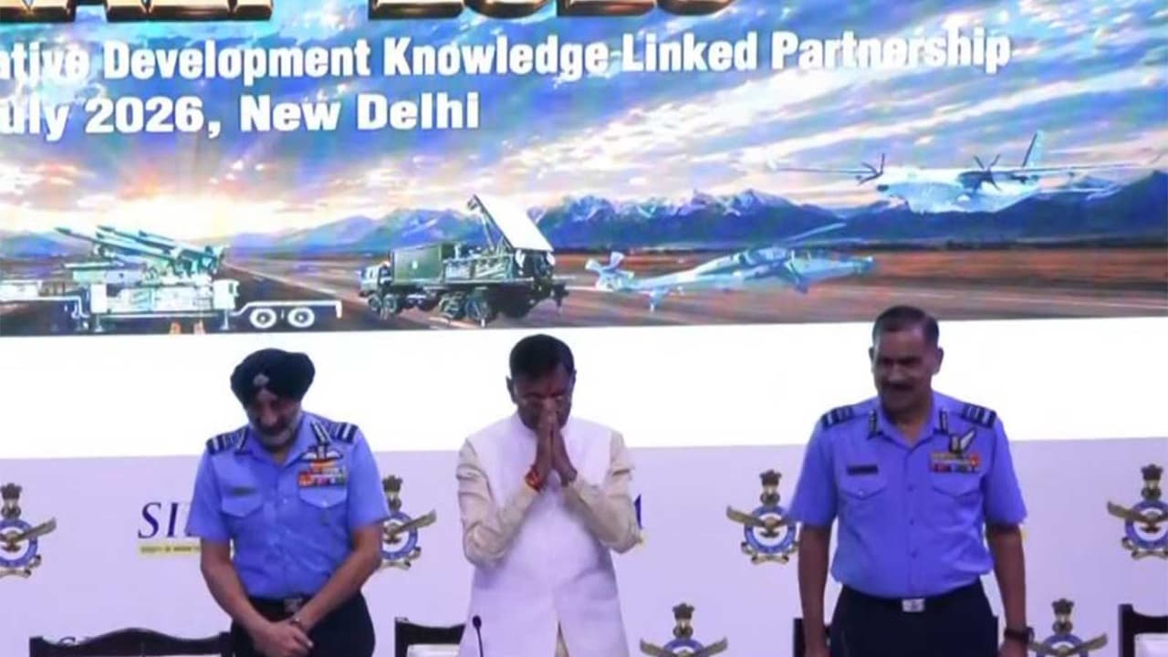 आत्मनिर्भर एयरोस्पेस के लिए सशस्त्र बलों, इंडस्ट्री में सहयोग जरूरी: एयर मार्शल