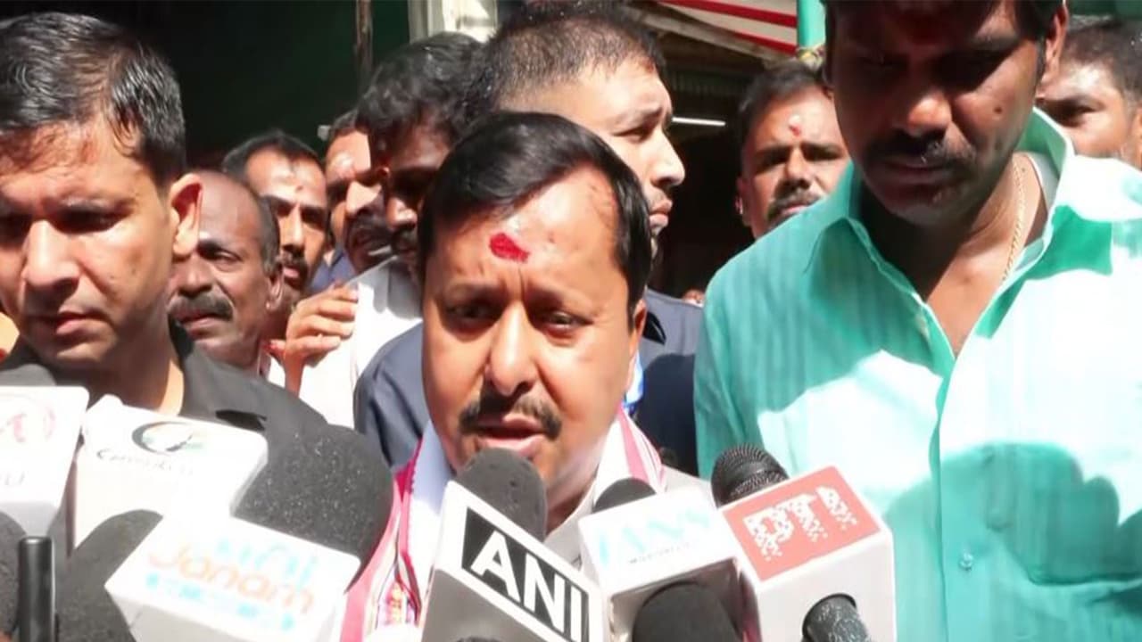 Nitin Nabin meets NDA leaders, offers prayers at Meenakshi Temple