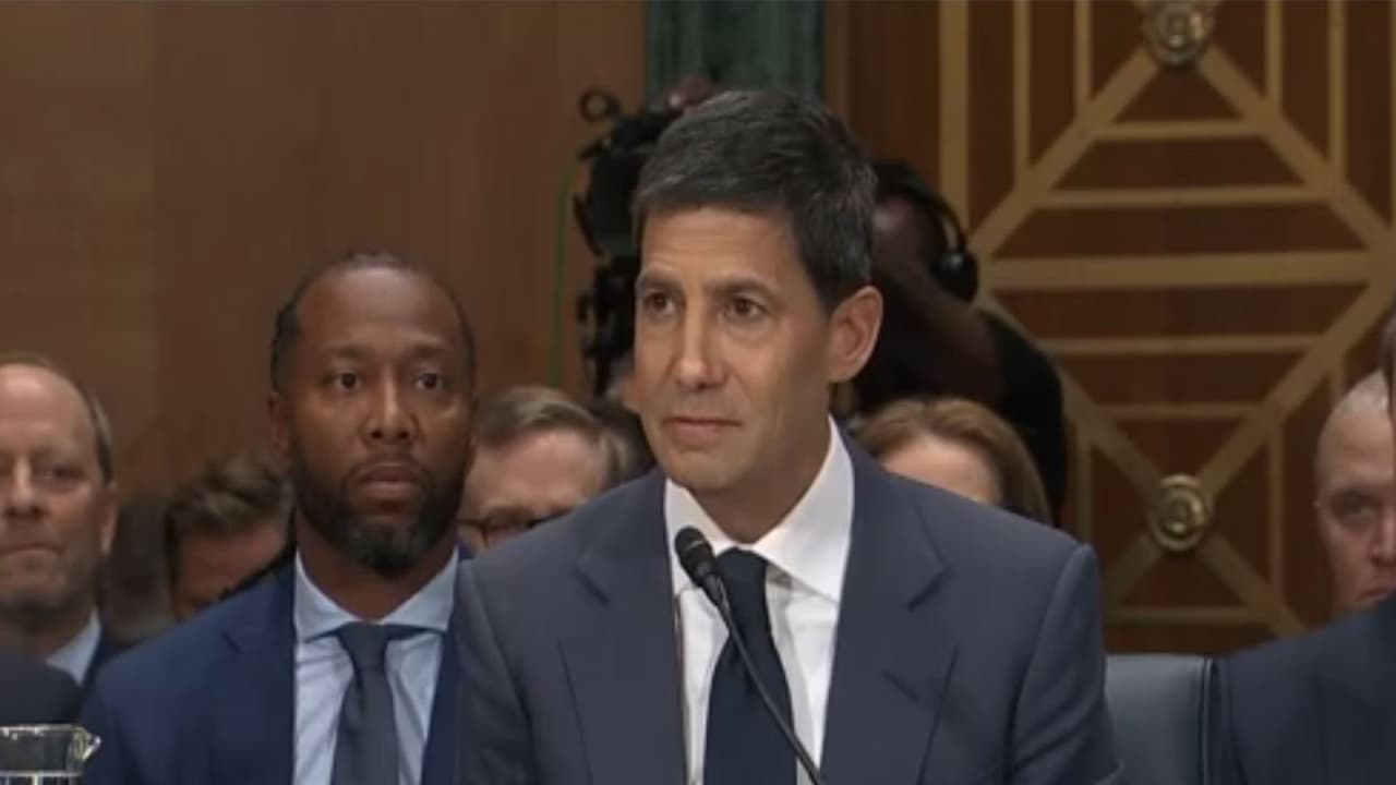 Warsh eyes AI as productivity boon, urges Fed policy caution