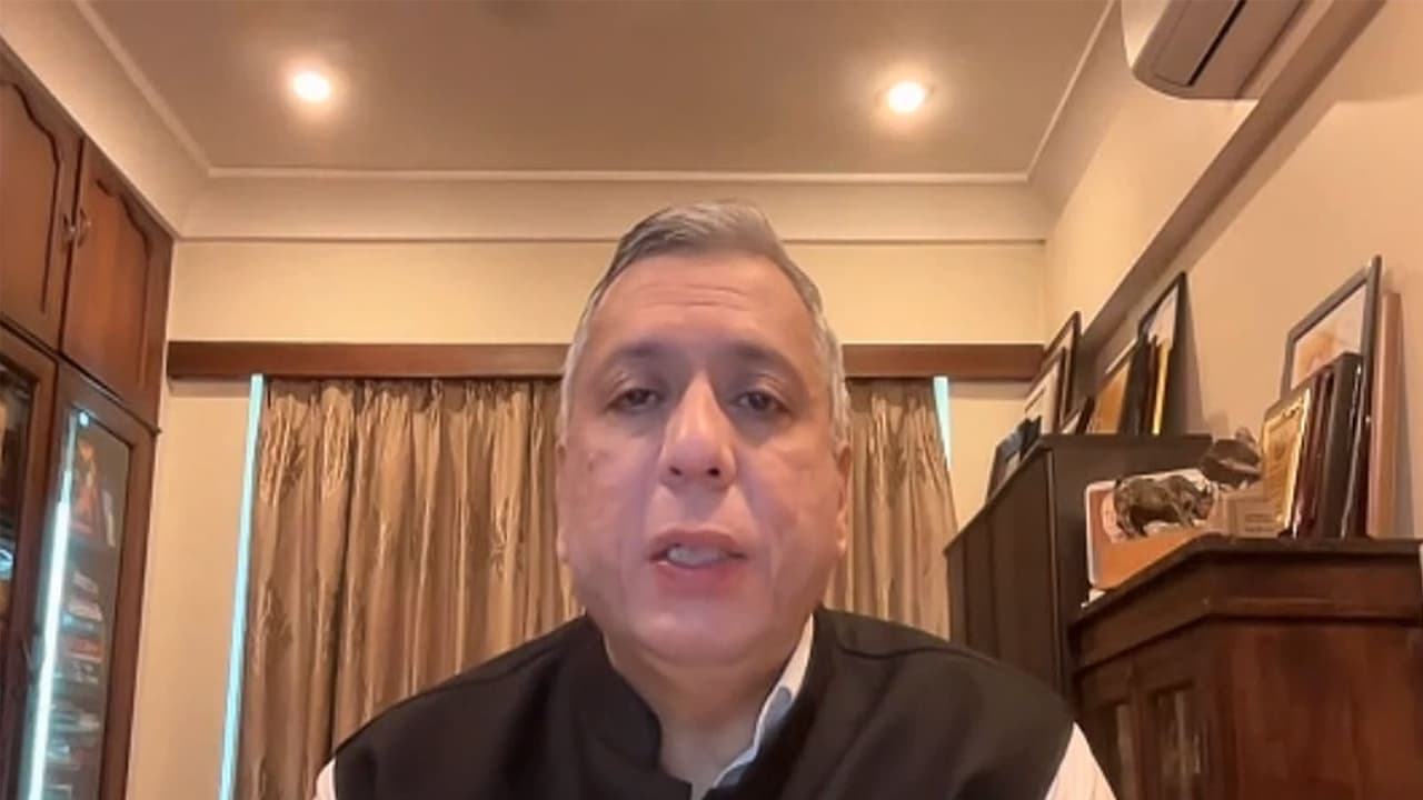 Global markets in turmoil after US naval blockade of Strait of Hormuz