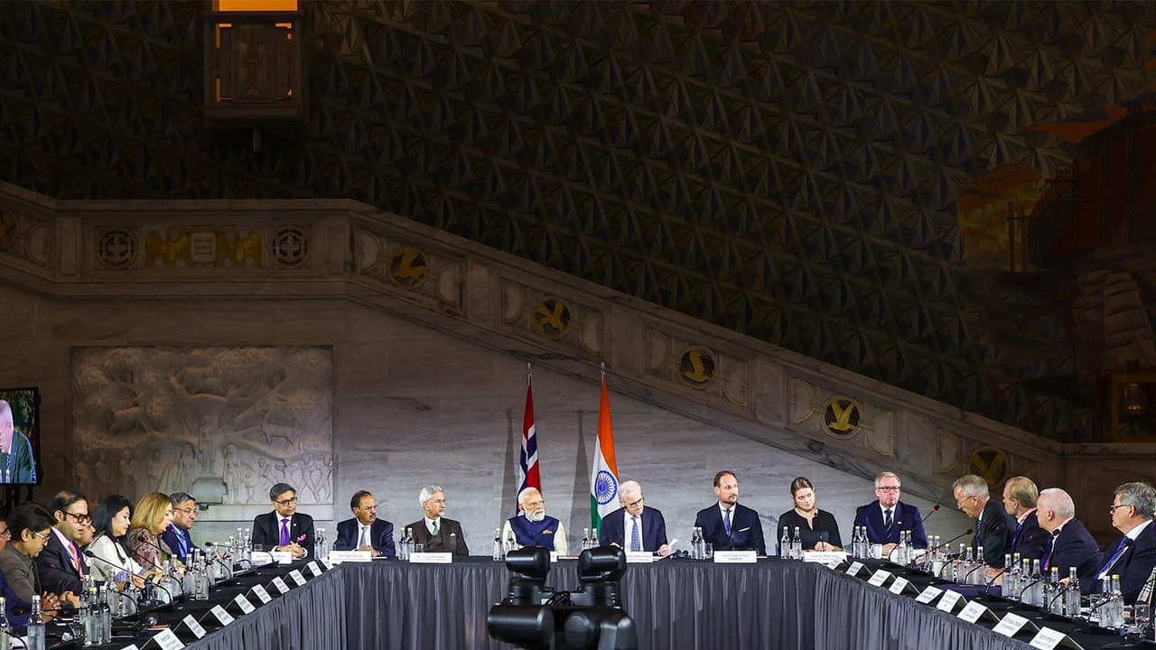 PM Modi holds talks with Norwegian CEOs with USD 200bn market cap