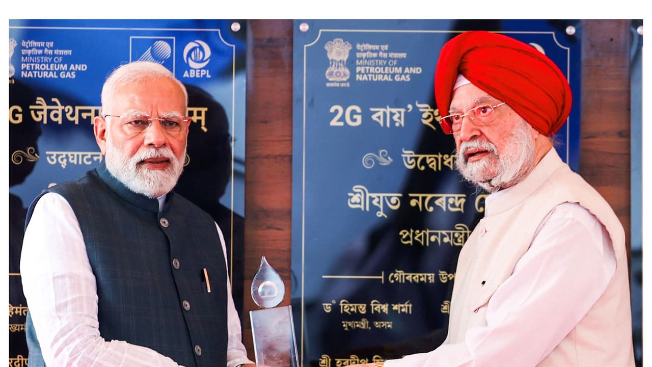 PM Modi wishes Hardeep Singh Puri, lauds his efforts in energy sector