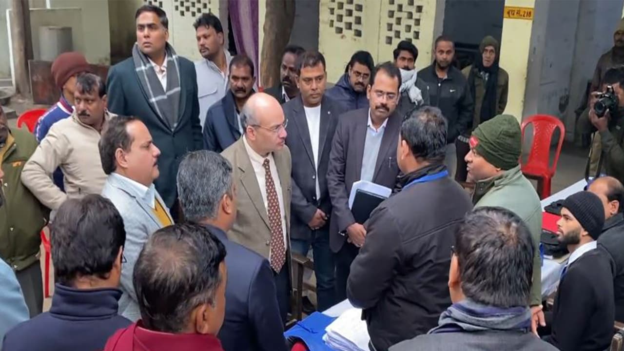 ECI inspects voter list revision in Prayagraj; UP gets extension