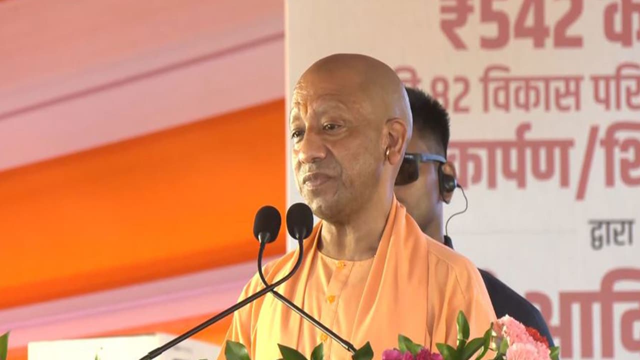 Yogi Adityanath announces Kashi-style corridor for Lodheshwar temple