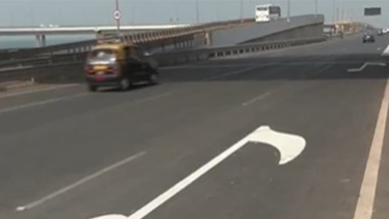 Mumbai's 'Melody Road' inaugurated; plays 'Jai Ho' for commuters