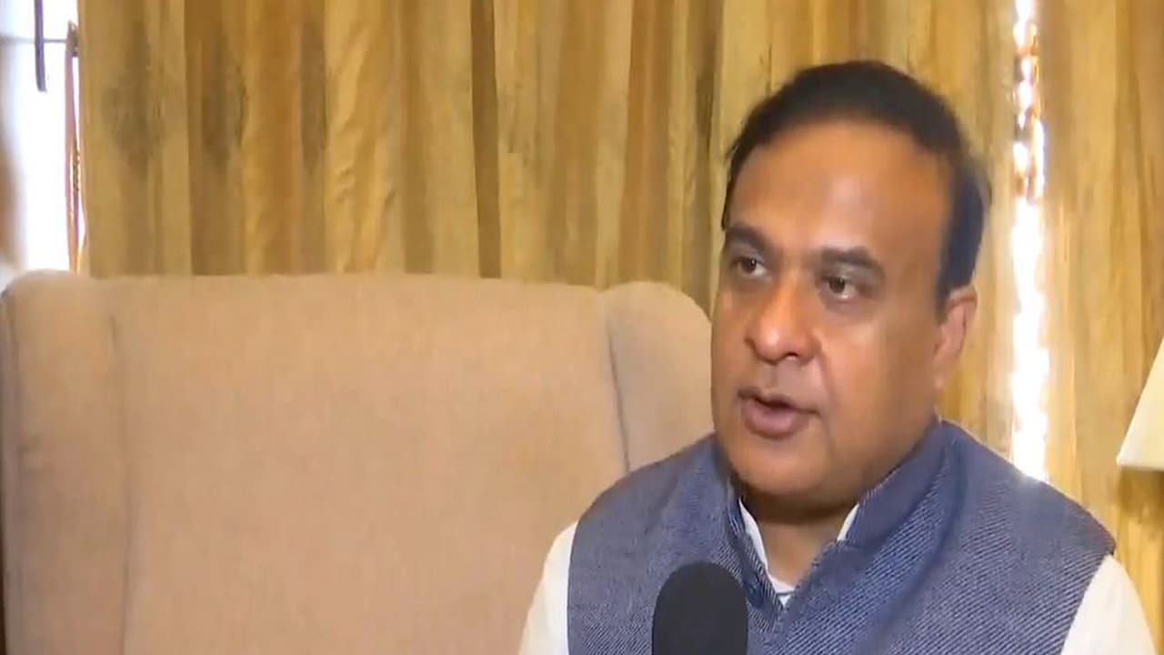 Sarma questions Gogoi's wife's alleged Pakistan links, salary