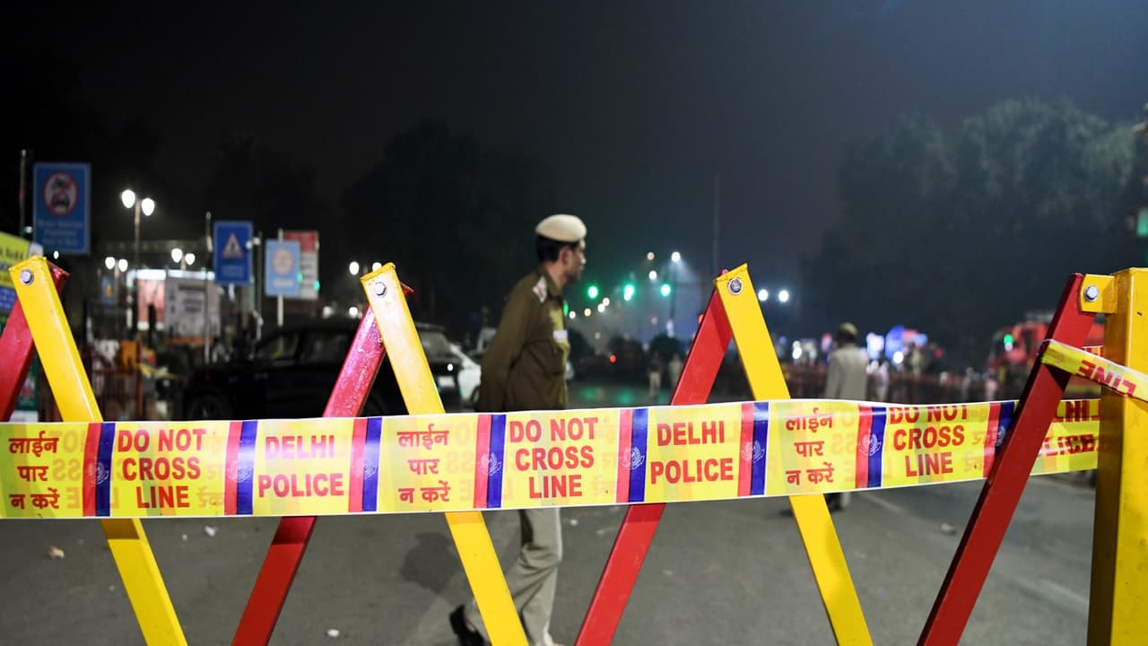 Iran condemns deadly Red Fort terror attack, offers deepest sympathy