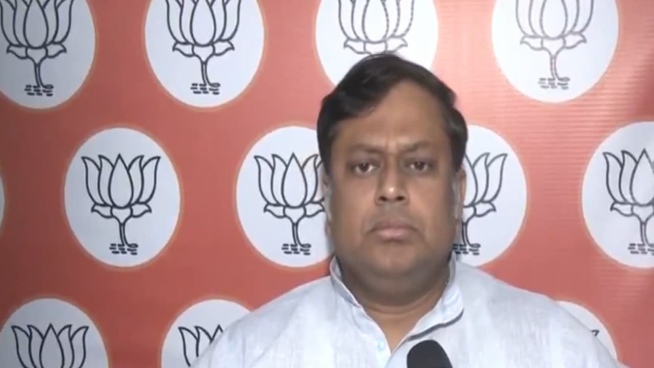 Is Mamata's pain for Bangladeshis, not Indians? asks Sukanta Majumdar