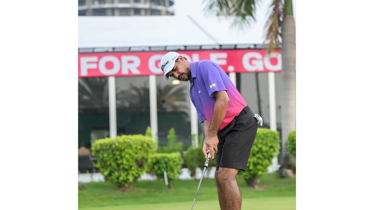 Bhullar y Kochhar encabezan el IGPL Invitational en Ahmedabad con bolsa de 1.5 crore