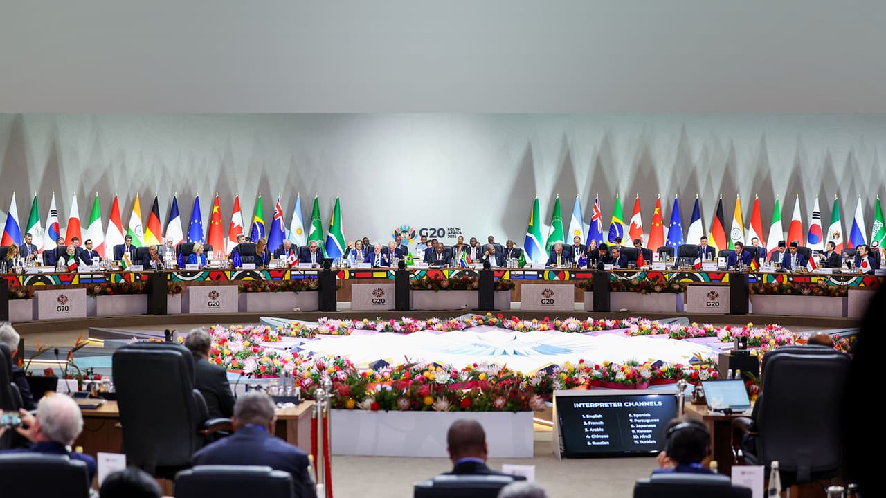 World leaders back US peace plan for Ukraine, but with conditions