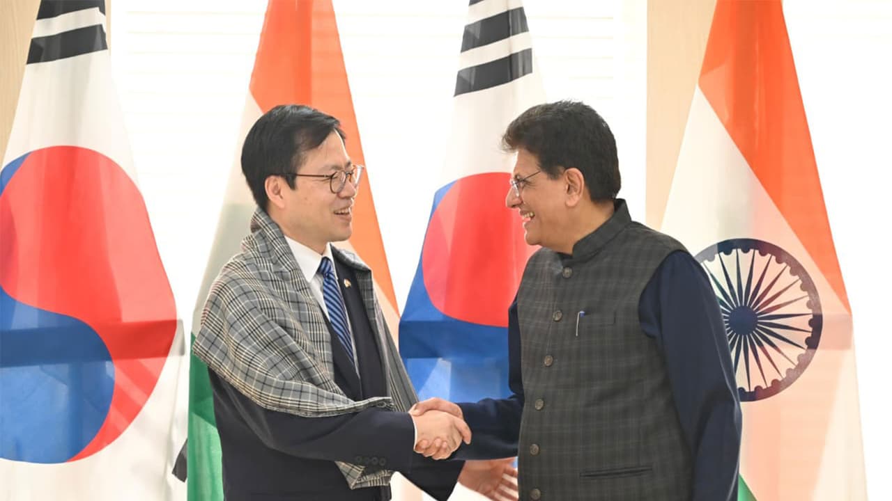 Piyush Goyal, Yeo Han-koo discuss revamping India-Korea trade pact