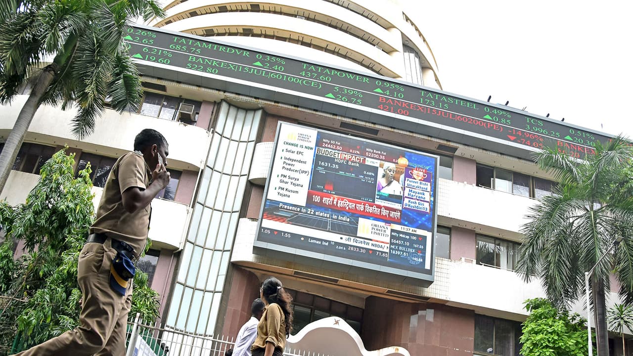 Indian Equity Markets Protected from AI Bubble, Says Motilal Oswal