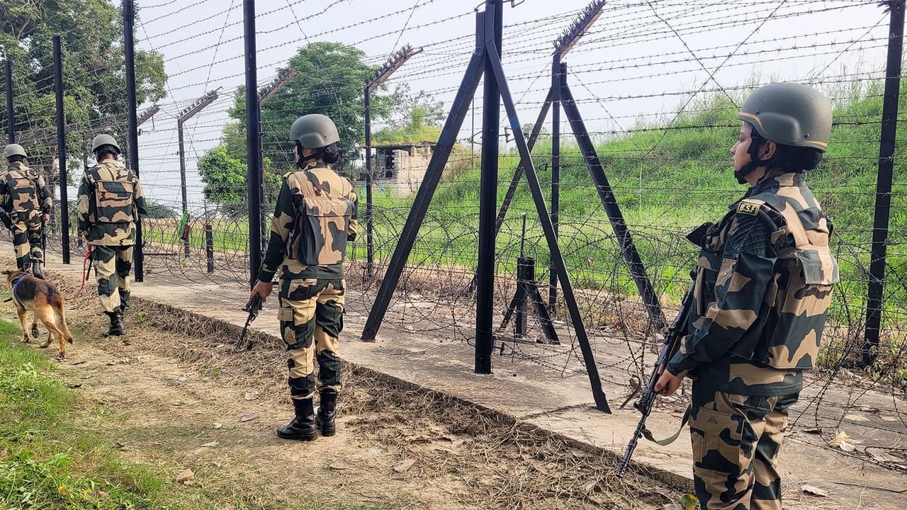 Bangladeshi Youth Killed in BSF Firing on India-Bangladesh Border