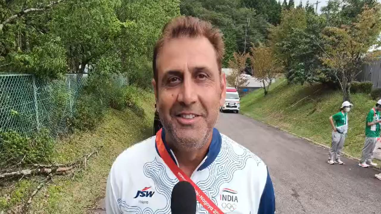 Mairaj Khan hails women's skeet team's historic Asian Games bronze