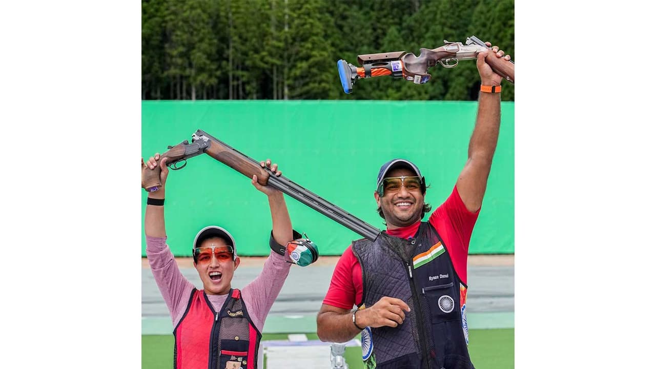 Asian Games: President Murmu hails bronze medallists Sunil, Kapil