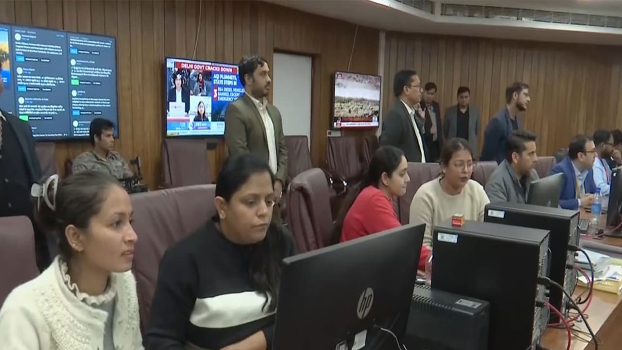MoCA launches 24x7 control room in Delhi to boost passenger support