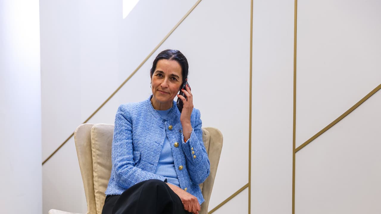 Jaishankar congratulates new Hungarian Dy PM & FM, looks to boost ties