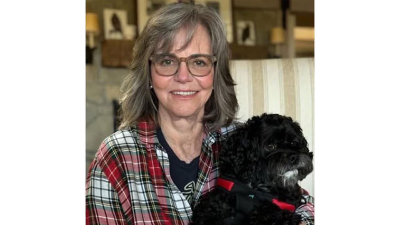 Sally Field reflects on 'numb' feeling of first Academy Award win