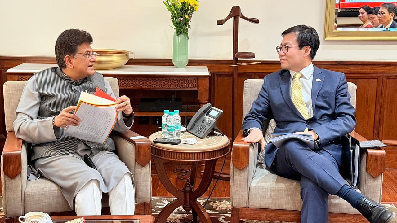 India, South Korea discuss ways to strengthen economic ties, trade