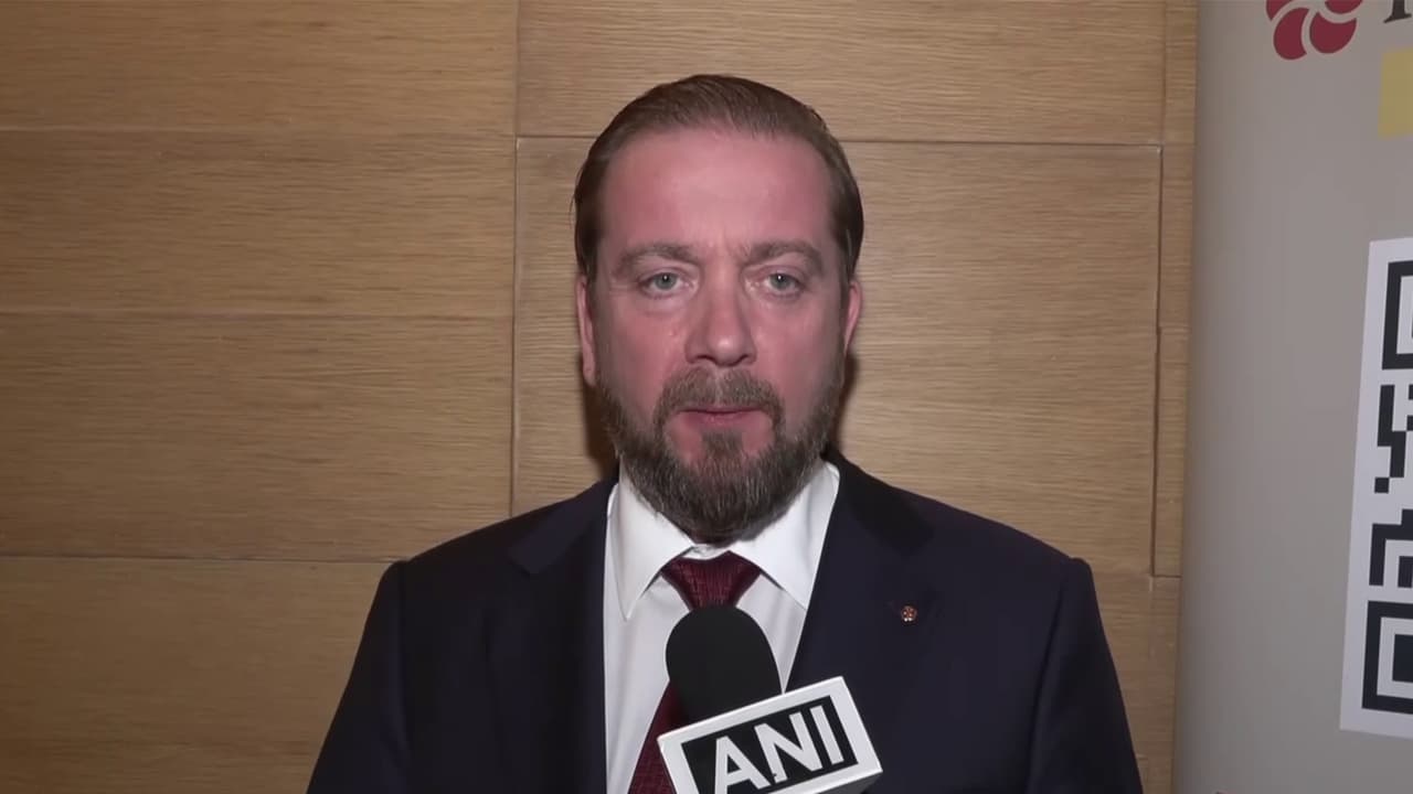 India, Russia look to strengthen trade, explore new cooperation areas