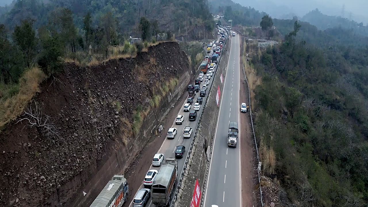 North Sikkim tourism back to normal, Lachung sees 400 vehicles daily