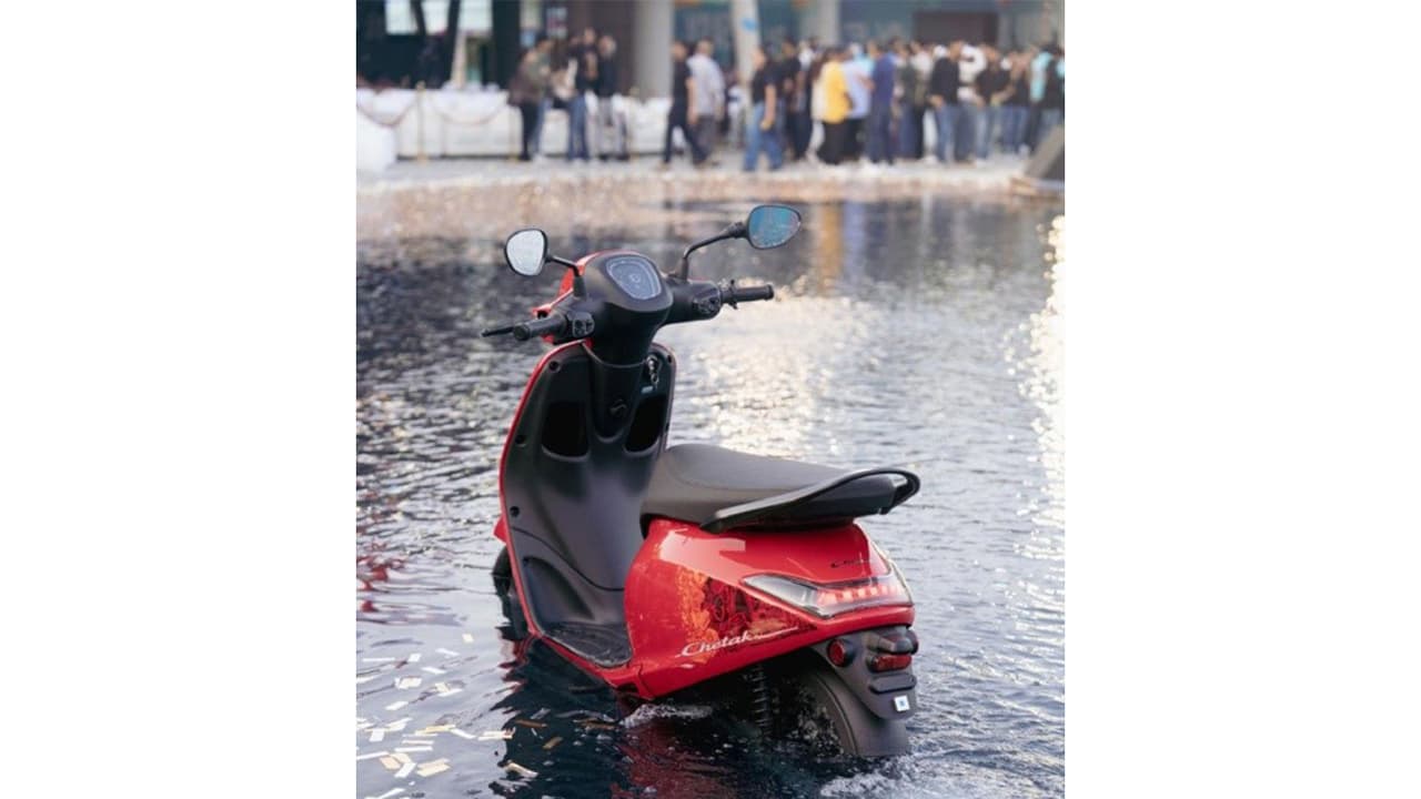 Bajaj Chetak C25 Review: A Solid, Dependable EV for Indian Cities