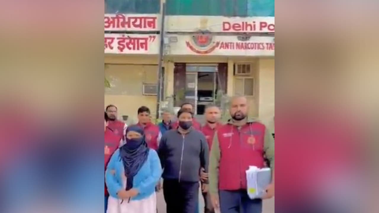 Delhi: Couple posing as family travellers caught with heroin worth Rs 7.5 cr