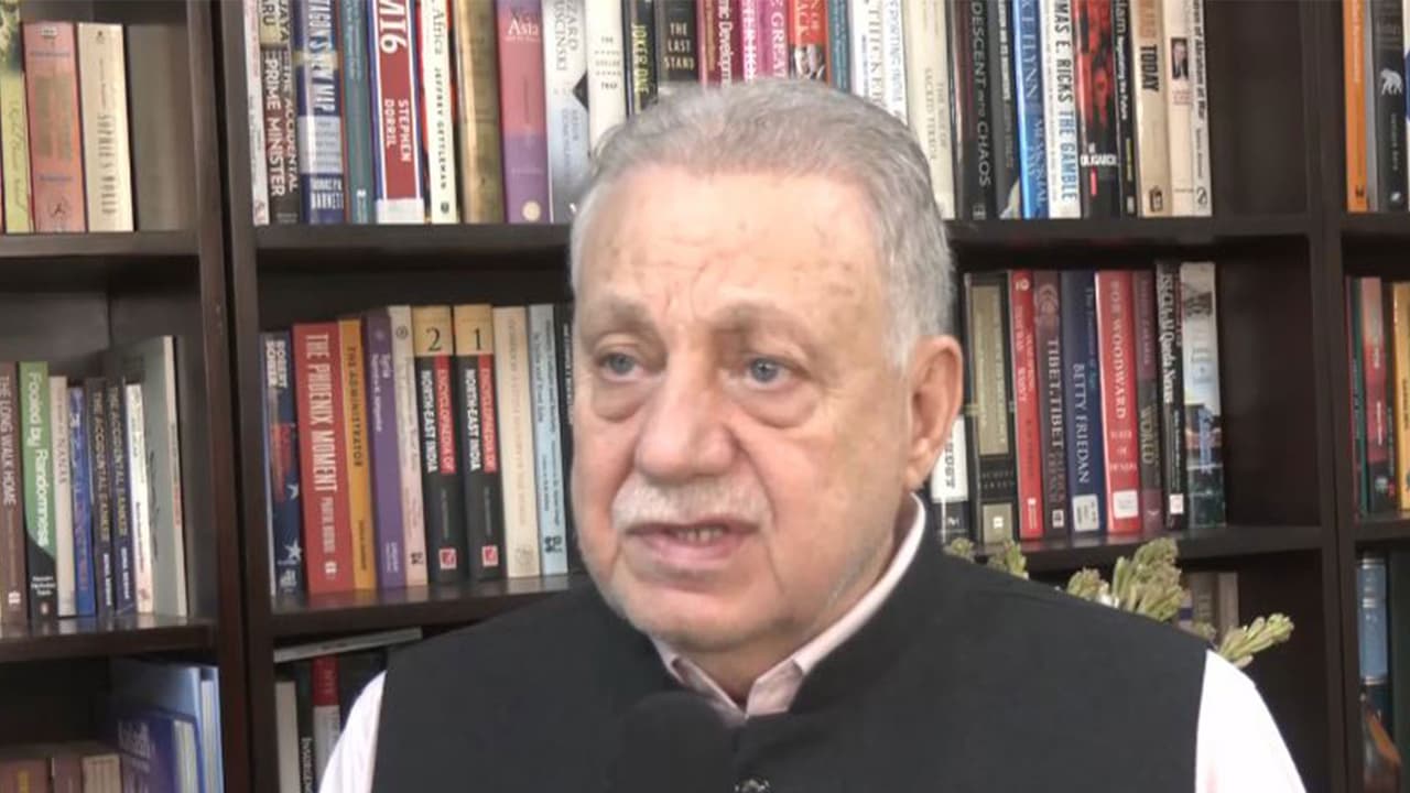 Iran tells US to respect its dignity, sovereignty amid ceasefire talks