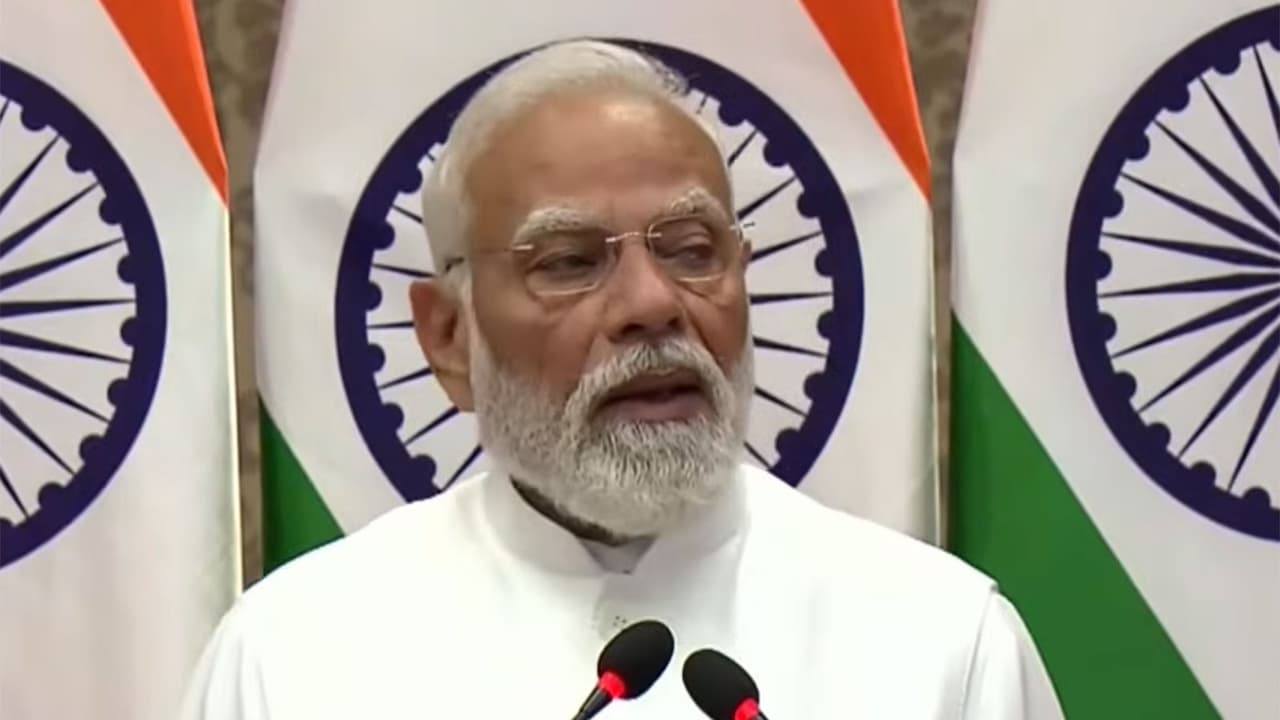 India, France for multipolar world, reform of global institutions: PM