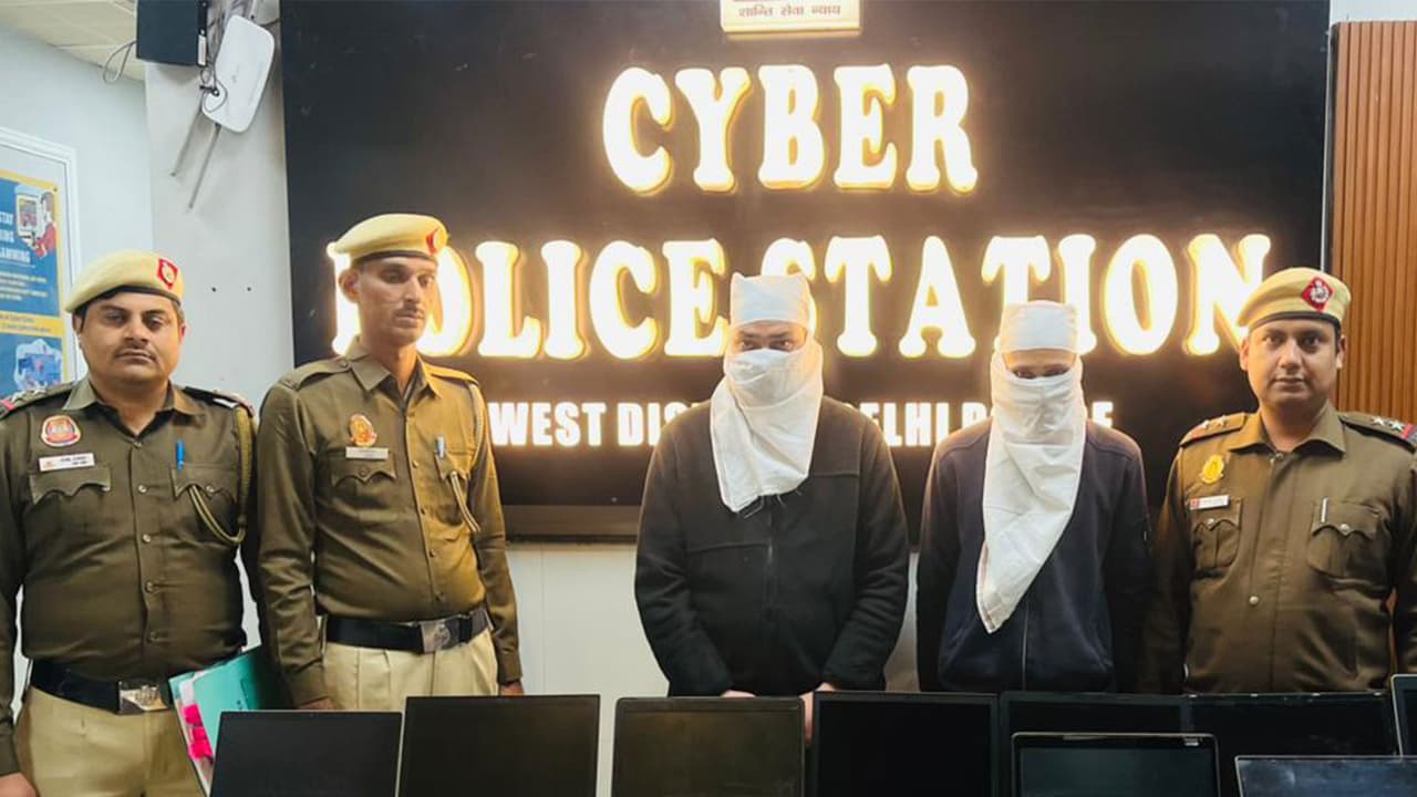 Delhi Police bust cyber fraud syndicate using Fastag, Amazon Gift Cards