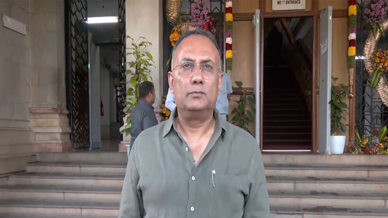 Dinesh Gundu Rao slams BJP for politicising Namma Metro fare hike