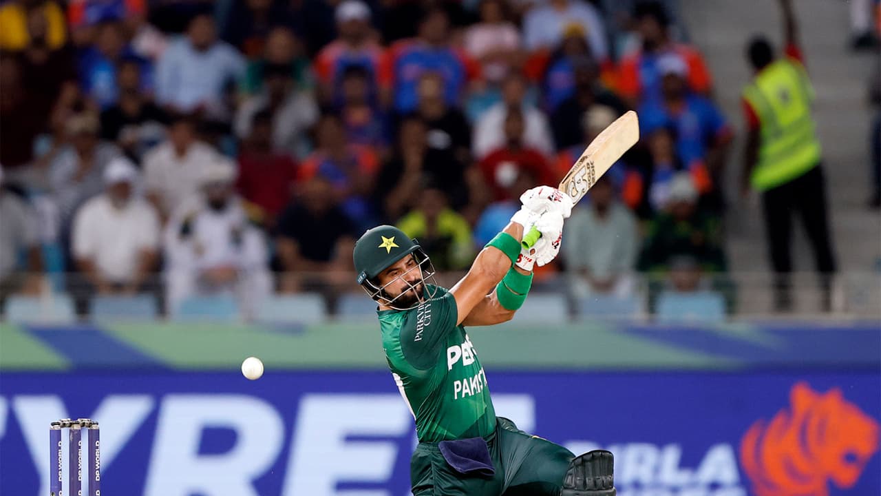 T20 World Cup: Faheem Ashraf guides Pakistan to narrow win vs Dutch